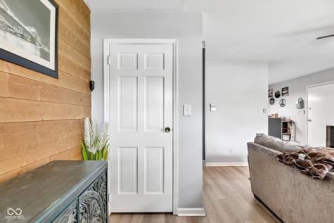 7969 Charlecot Drive Indianapolis IN 46268
