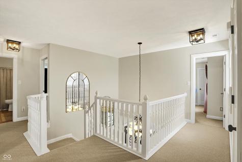 6571 Hunters Ridge S Zionsville IN 46077