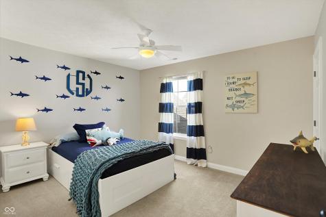 6571 Hunters Ridge S Zionsville IN 46077