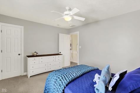 6571 Hunters Ridge S Zionsville IN 46077
