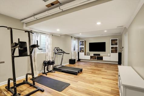 6571 Hunters Ridge S Zionsville IN 46077