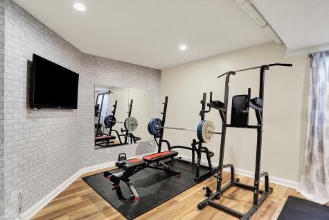 6571 Hunters Ridge S Zionsville IN 46077