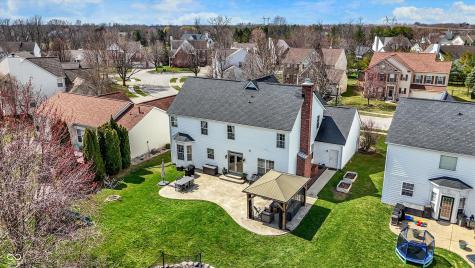 6571 Hunters Ridge S Zionsville IN 46077