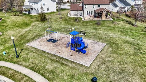 6571 Hunters Ridge S Zionsville IN 46077