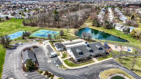 6571 Hunters Ridge S Zionsville IN 46077