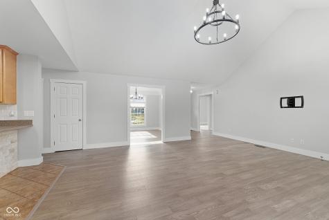 6686 Woodcrest Drive Avon IN 46123