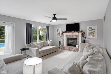 7441 Giroud Drive Indianapolis IN 46259
