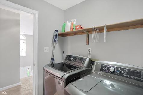 7441 Giroud Drive Indianapolis IN 46259