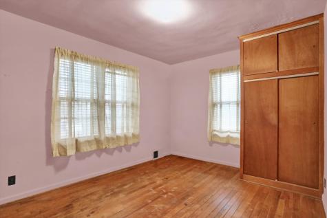 2802 Eugene Street Indianapolis IN 46222