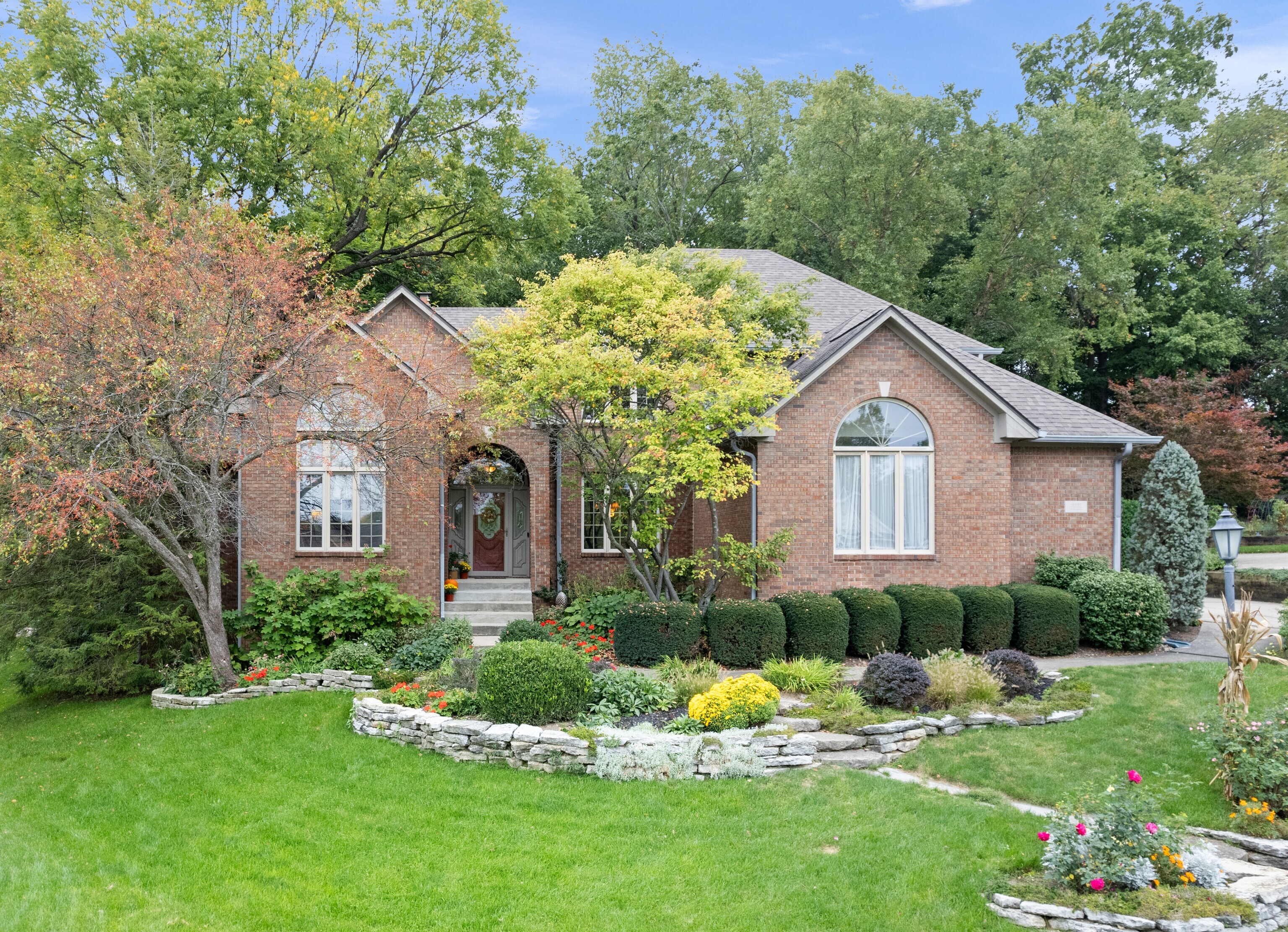 6441 Harting Overlook Indianapolis IN 46237