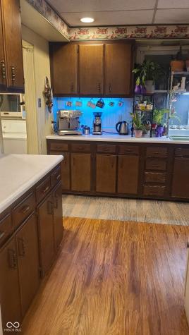 758 Wallace Avenue Indianapolis IN 46201