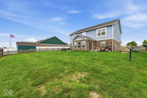 1553 Bush Way Shelbyville IN 46176