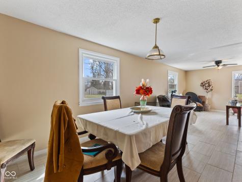 1707 W 76th Place Indianapolis IN 46260