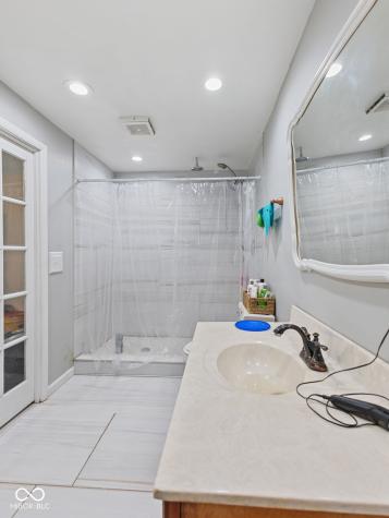 1707 W 76th Place Indianapolis IN 46260