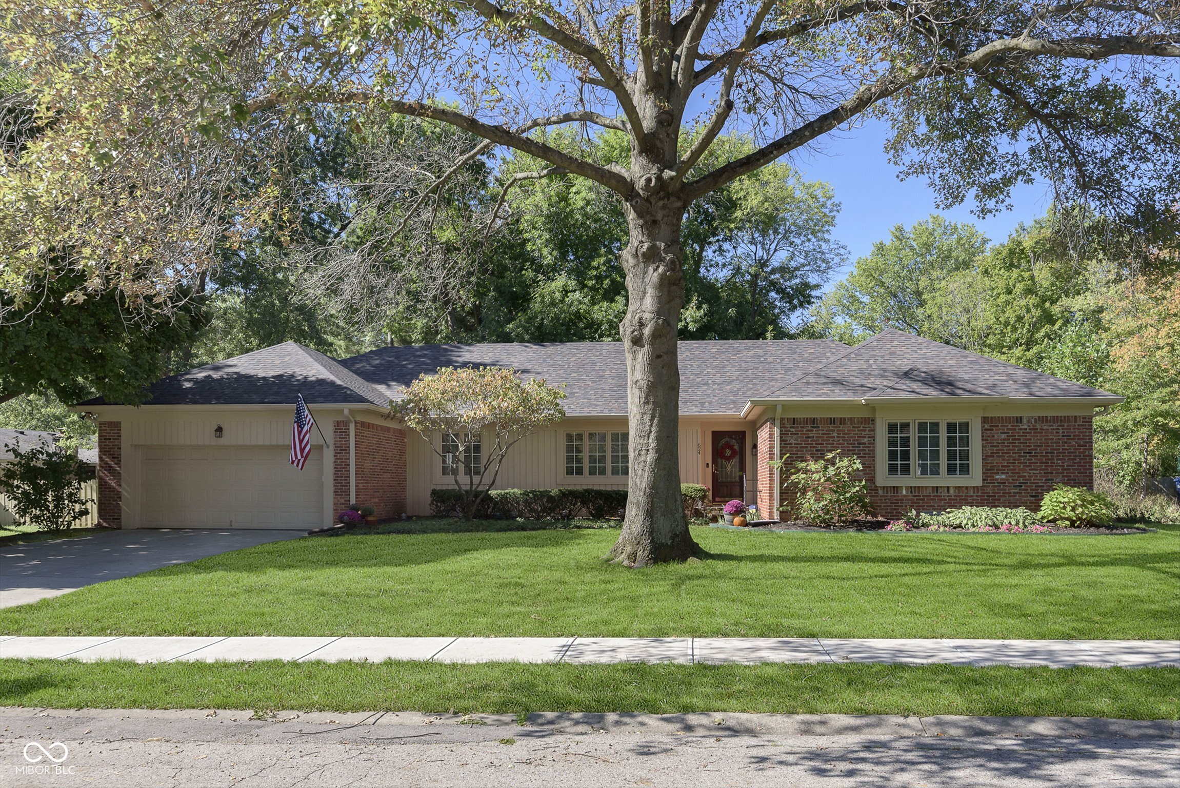 624 Hawthorne Drive Carmel IN 46033