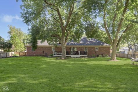 624 Hawthorne Drive Carmel IN 46033
