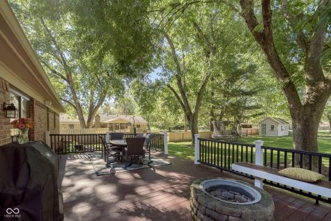 624 Hawthorne Drive Carmel IN 46033
