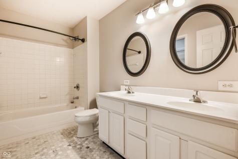 6145 Bristlecone Drive Fishers IN 46038