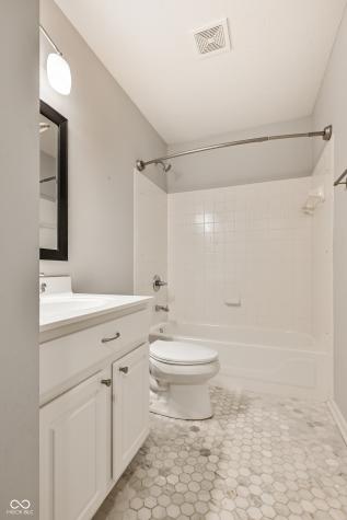 6145 Bristlecone Drive Fishers IN 46038