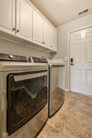 6145 Bristlecone Drive Fishers IN 46038