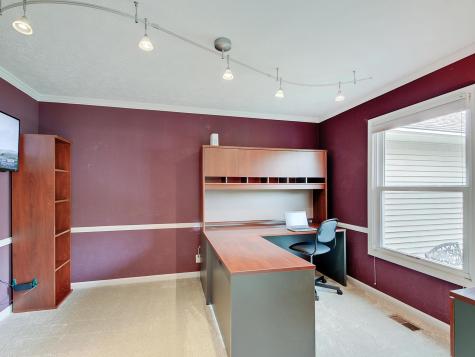 8037 Tanager Court Indianapolis IN 46256