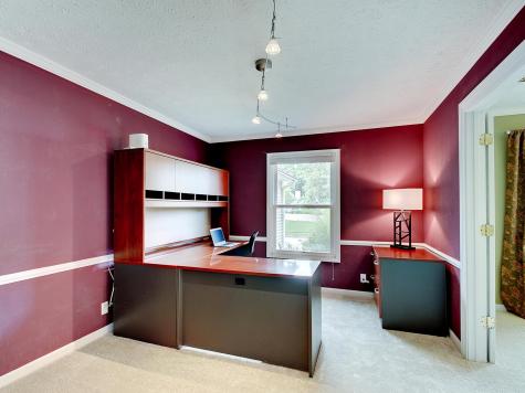 8037 Tanager Court Indianapolis IN 46256