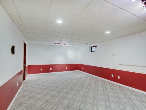 8037 Tanager Court Indianapolis IN 46256