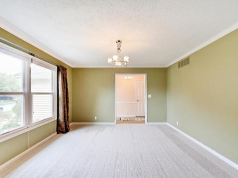 8037 Tanager Court Indianapolis IN 46256