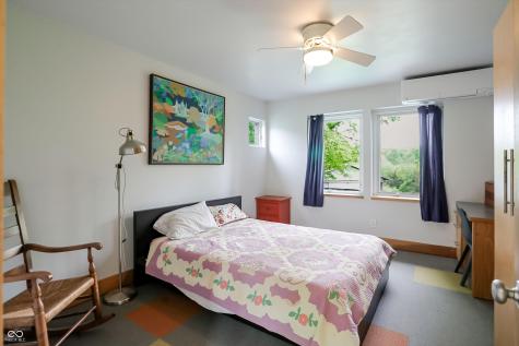 7070 S 650 W Columbus IN 47201