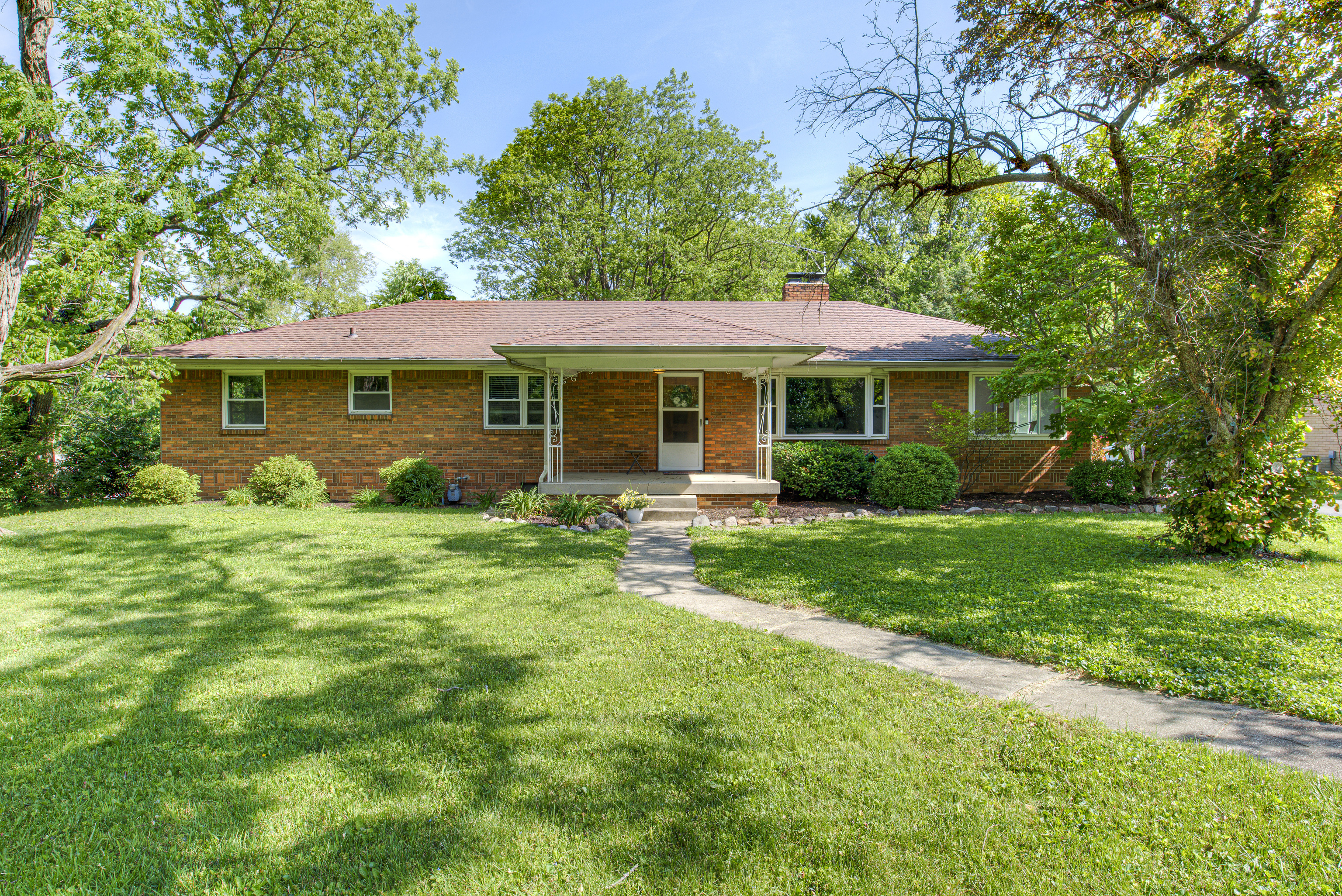 2908 E 62nd Street Indianapolis IN 46220
