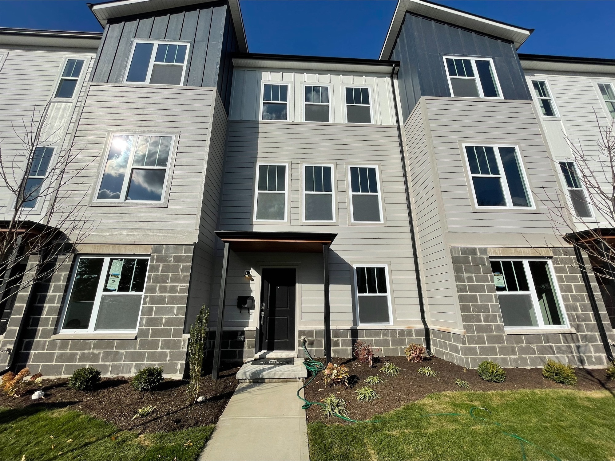3126 W New York Street Indianapolis IN 46222