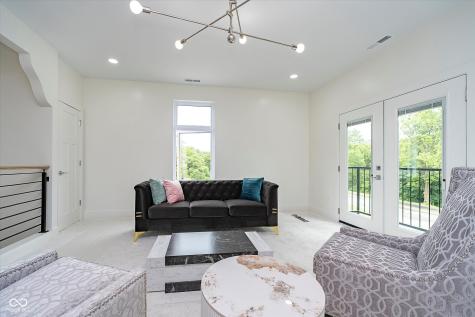 2130 Brookside Parkway North Drive Indianapolis IN 46201
