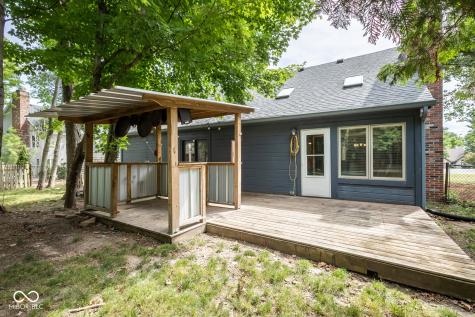8362 La Habra Lane Indianapolis IN 46236