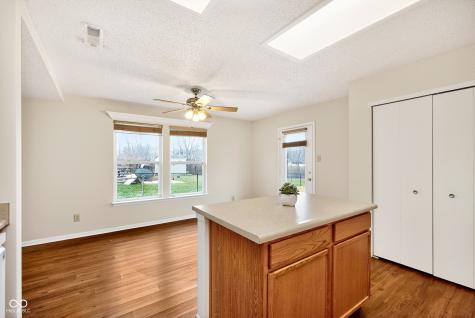 6234 Amber Valley Lane Indianapolis IN 46237