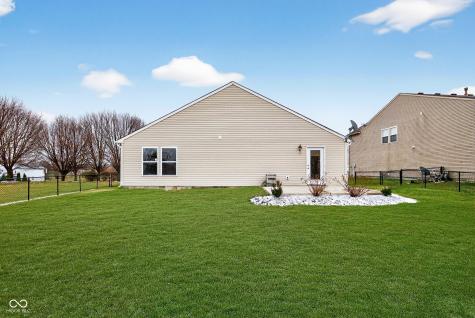6234 Amber Valley Lane Indianapolis IN 46237