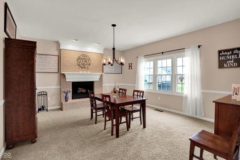 11008 Stratford Way Fishers IN 46038