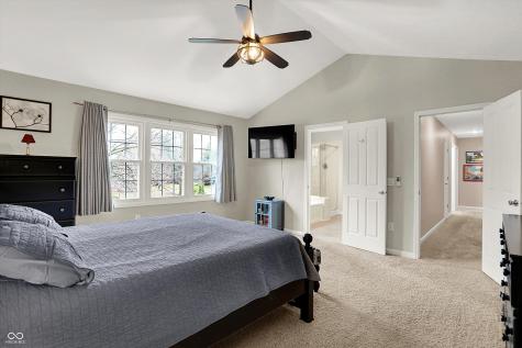 11008 Stratford Way Fishers IN 46038