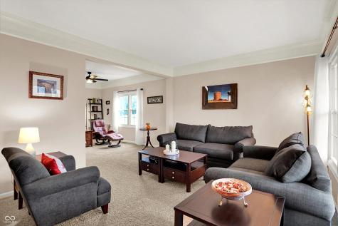 11008 Stratford Way Fishers IN 46038