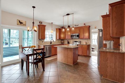 11008 Stratford Way Fishers IN 46038