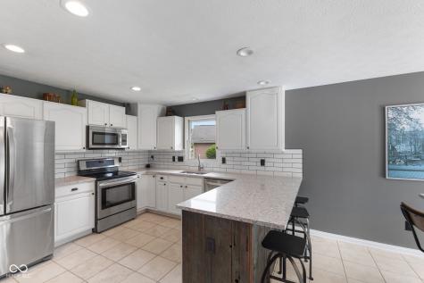 4547 Hammerstone Court Indianapolis IN 46239