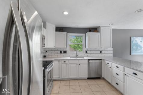4547 Hammerstone Court Indianapolis IN 46239