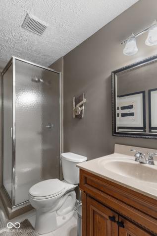 4547 Hammerstone Court Indianapolis IN 46239