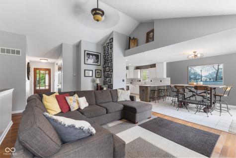 4547 Hammerstone Court Indianapolis IN 46239