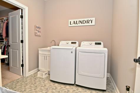 1418 Hideaway Circle Brownsburg IN 46112