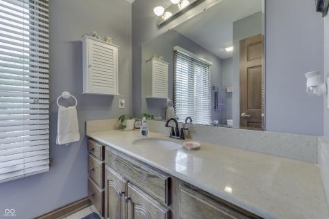 7718 Ashtree Drive Indianapolis IN 46259