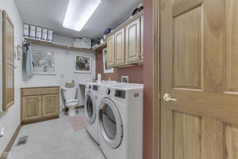 7718 Ashtree Drive Indianapolis IN 46259
