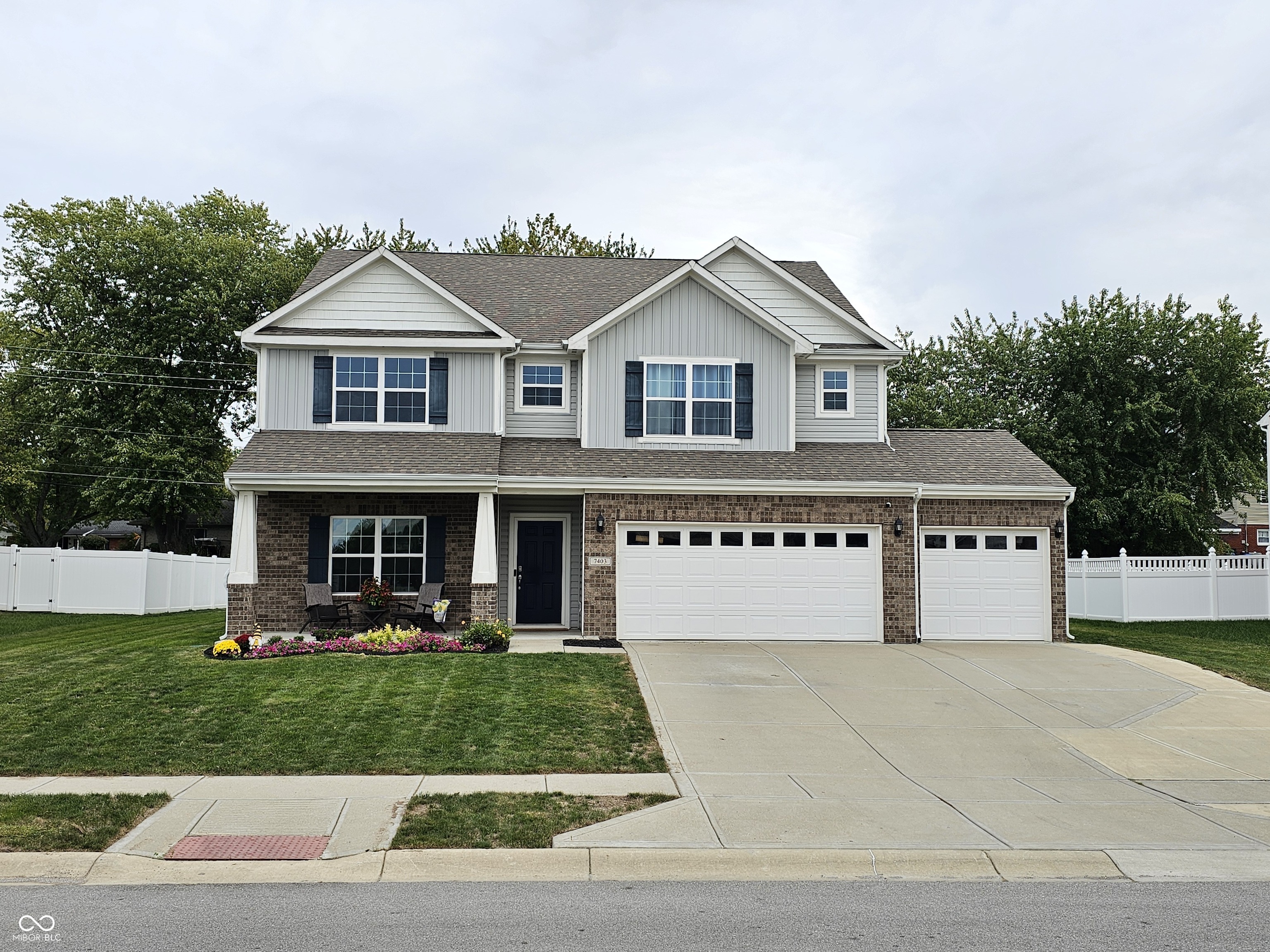 7403 Beal Circle Indianapolis IN 46217
