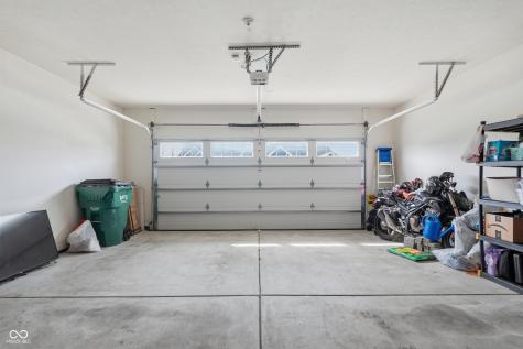 4160 Cairo Way Avon IN 46123