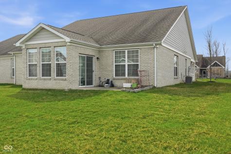 4160 Cairo Way Avon IN 46123