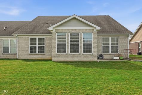 4160 Cairo Way Avon IN 46123